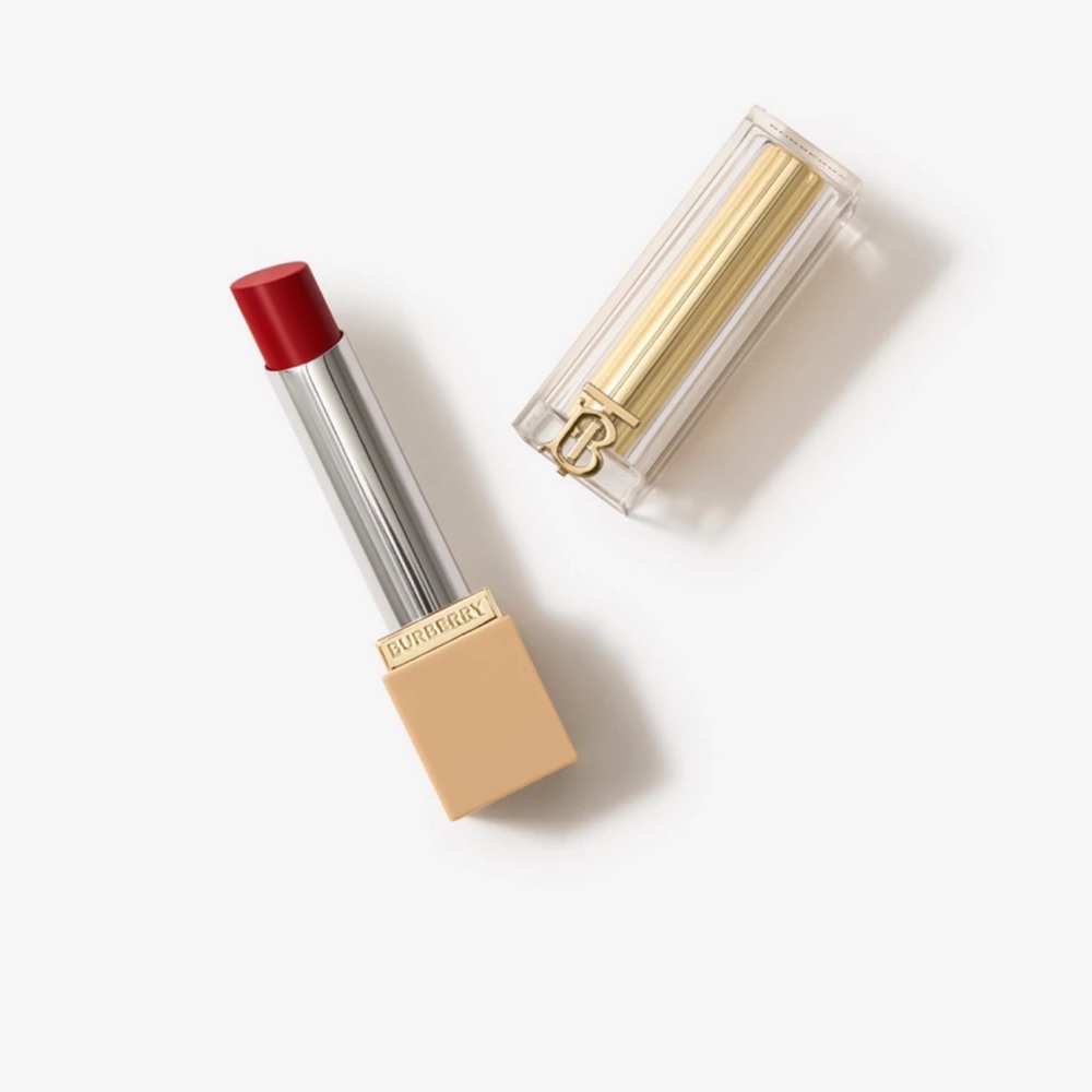 Burberry Beauty Collection in Red Box - Picture 5 of 6